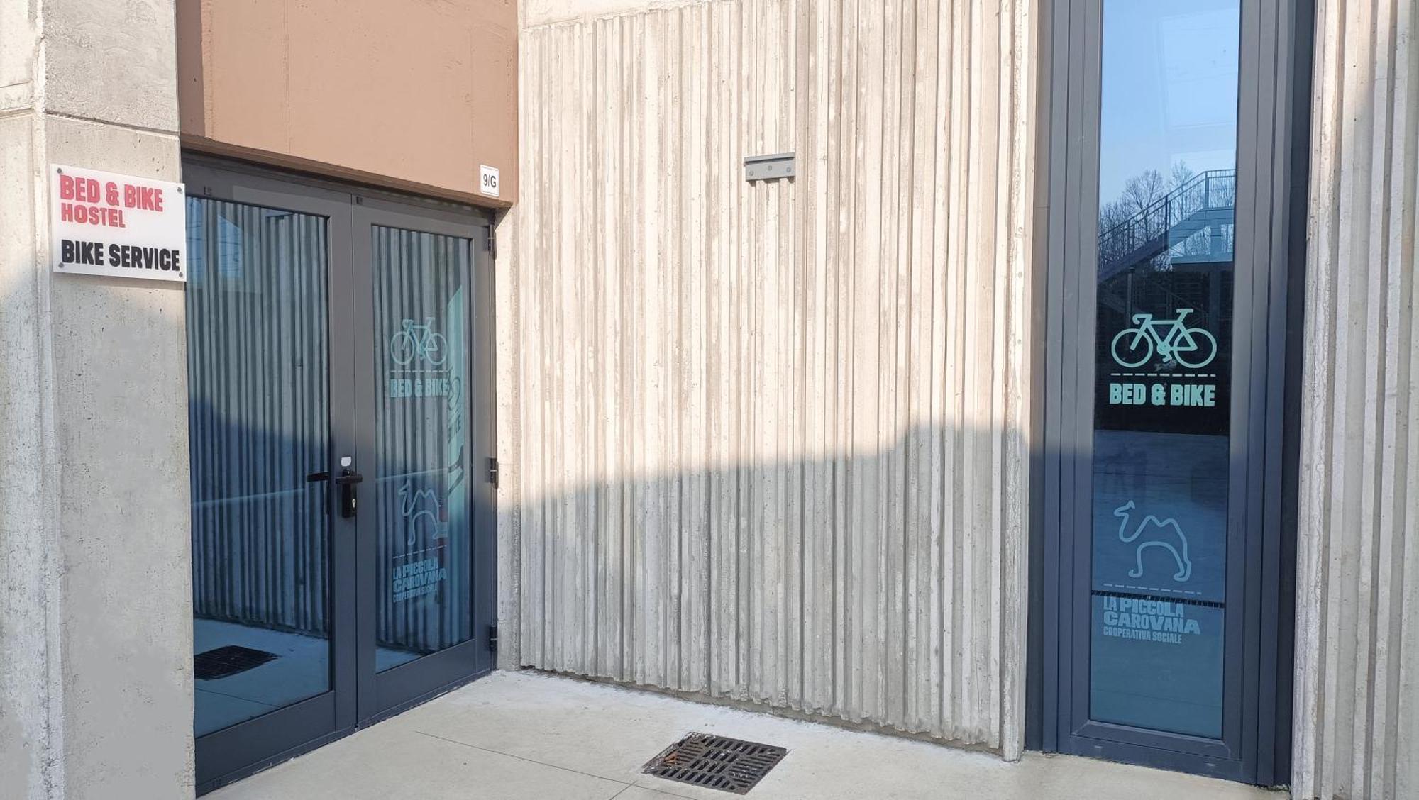 Bed & Bike Hostel San Giovanni in Persiceto Exterior photo